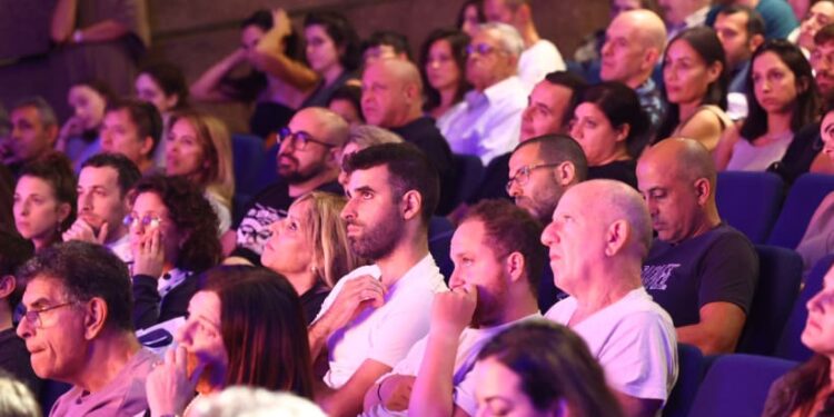 Foundation hosts event to honor Holocaust survivors living in Israel