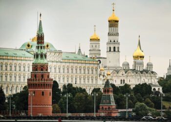 Moscow expands ties with Tehran, as Israel weighs retaliatory strike on Iran