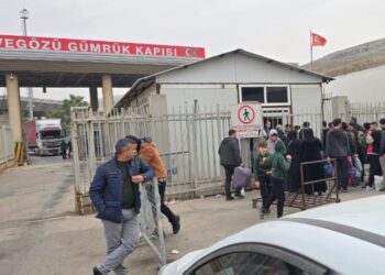 Syrians return home after 11 years in exile, face legal and infrastructure hurdles
