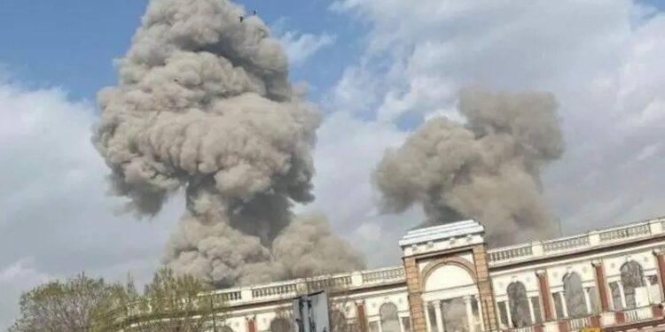 Israel and United States Launch Major Offensive on Iran; Region on High Alert