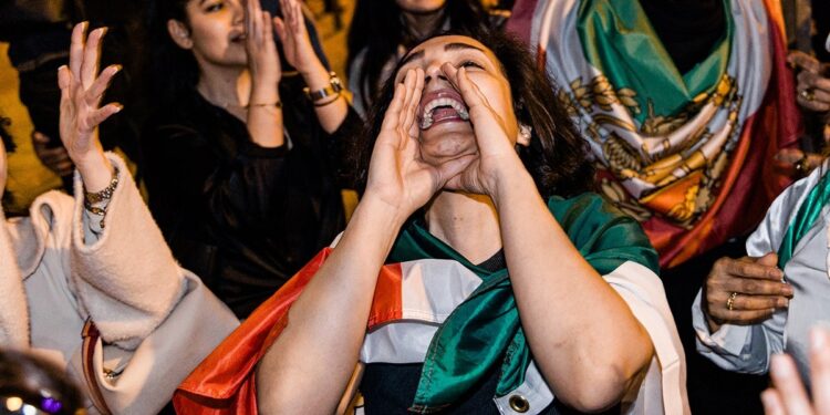 Celebrations Reported in Iran Following U.S. Claim of Khamenei’s Death