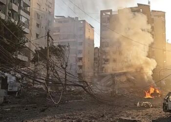 Major airstrikes continue, locals warned to leave area